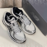 Giày New Balance 860v2 White Silver Black ML860XD