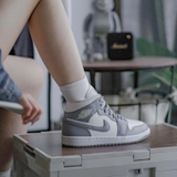 Giày Nike Air Jordan 1 Mid Grey Sail BQ6472-115
