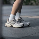 Giày Nike V2K Run Light Orewood Brown FD0736-103