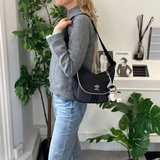Túi Đeo Chéo Adidas Originals Shoulder Bag IW8618