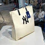 Túi Tote MLB Canvas New York Yankees 3AORM022N-50CRS