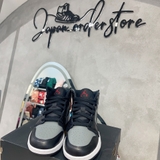 Giày Nike Air Jordan 1 Mid Shadow Red 554725-096