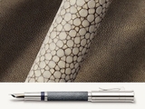 Máy Graf Von Faber-Castell Pen of The Year 2005 Galuchat Limited Edition