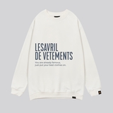 ao-ni-sweater-lesavril-de-vetements-famous-white