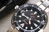 SEIKO PROSPEX MINI TURTLE SBDY085 BLACK - QUA SỬ DỤNG
