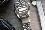 SEIKO 5 SPORTS GMT SSK031K1 RED LIMITED - QUA SỬ DỤNG