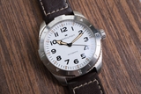 HAMILTON KHAKI FIELD EXPEDITION H70315510 WHITE - QUA SỬ DỤNG