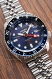 SEIKO 5 SPORTS AUTOMATIC GMT SBSC003 BATMAN - QUA SỬ DỤNG