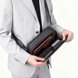 TÚI ĐEO CHÉO MASTER GENUINE LEATHER – KHÓA VÂN TAY CHỐNG TRỘM