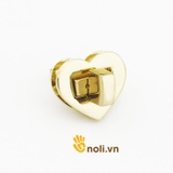 Good quality small heart-shaped swivel lock