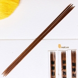 Wood knitting needles 2 ends 4 pieces 3mm