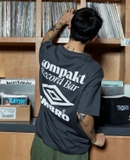 TEE UMBRO x COMBAT RECORD BAR