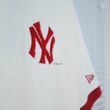 TEE NEW ERA x MLB AP NEW YORK YANKEES CREAMY 11929727 / EMBROIDERY IVO 13038757