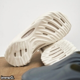 CROCS CLOG ECHO WAVE ALMOND TINT - 210521-0LL