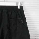 SHORT GROOVERHYME BASIC BLACK - LRQMCPH701M
