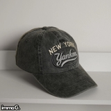 Mũ MLB Varsity Vintage Culsive Stitch Unstructured Ball Cap New York Yankees 3ACPV165N-50CGS Màu Xám Đậm