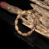 Vòng tay Trầm Hương banh dầu trúc 8 li ( cho nam )