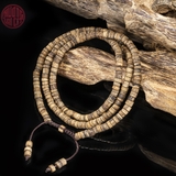 Vòng cổ Trầm Hương hạt nút cận chìm Malay