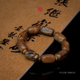 Vòng tay Trầm Hương cận chìm hàng xưa cho nam (size lớn)