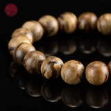 Vòng tay Trầm Hương Tereng banh bông hiếm 10 li