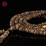 Vòng tay Trầm Hương hạt nút cận chìm đẹp 6 li