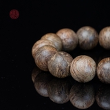 Vòng tay Trầm Hương tròn 14 li cận chìm ( loại 1 )