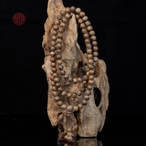 Vòng Trầm Hương 108 hạt 8 li cận chìm ( loại 2 )