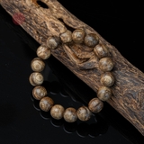 Vòng tay Trầm Hương tròn 12 li cận chìm