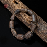 Vòng tay trầm hương chìm nước dạng hạt tự nhiên cho nam (18,8g)