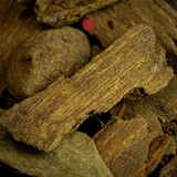 Vụn trầm rục vàng cao cấp hiếm có ( giá 10 gram )