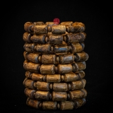 Vòng tay Trầm Hương rục chìm dạng trúc tự nhiên Hiếm (20,2g)