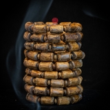 Vòng tay Trầm Hương rục cận chìm dạng trúc tự nhiên ( size trung )