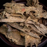 Vụn trầm kiến cũ cao cấp ( giá 50 gram )