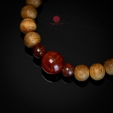 Vòng trầm hương tự nhiên cho bé ( mẫu 2 )