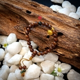 Vòng tay Trầm Hương cho nữ 6 li cận chìm mix Vàng