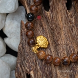 Vòng tay Trầm Hương cho nữ 6 li cận chìm mix Vàng