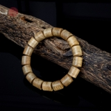 Vòng trầm hương lu thống trúc 10 li banh ( loại 2 )