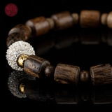 Vòng tay Trầm Hương lu thống mix charm bạc