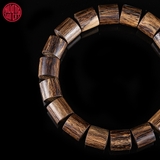 Vòng Trầm Hương lu thống cận chìm 10 li Malay ( 12,5g )