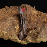 MẶT DÂY CHUYỀN TRẦM HƯƠNG CHÌM NƯỚC DÁNG TỰ NHIÊN (3,2G)