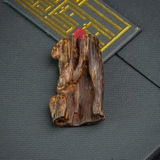 MẶT DÂY CHUYỀN TRẦM HƯƠNG CHÌM NƯỚC DÁNG TỰ NHIÊN (5,5G)