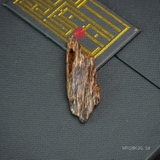 MẶT DÂY CHUYỀN TRẦM HƯƠNG CHÌM NƯỚC DÁNG TỰ NHIÊN (2G)