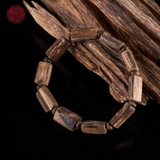 Vòng tay trầm hương Khánh Hòa hạt tự nhiên chìm Hiếm