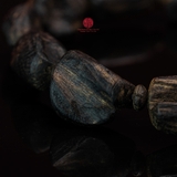 Vòng tay trầm hương chìm nước dạng hạt tự nhiên loại hiếm (10,6g)