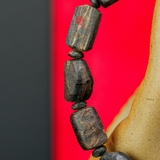 Vòng tay trầm hương chìm nước dạng hạt tự nhiên loại hiếm (7,9g)