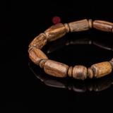 Vòng tay Trầm Hương rục chìm dạng hạt tự nhiên cho tay nữ (7,3g )