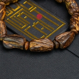 Vòng tay Trầm Hương cận chìm dạng hạt tự nhiên Hiếm ( size nam nhỏ )