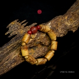 Vòng trầm hương trúc 12 li mix đá đỏ