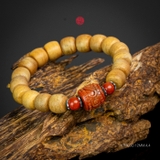 Vòng trầm hương lu thống 12 li mix đá lu thống đỏ