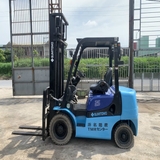 XE NÂNG DẦU SUMITOMO 2.5 TẤN SX 2015